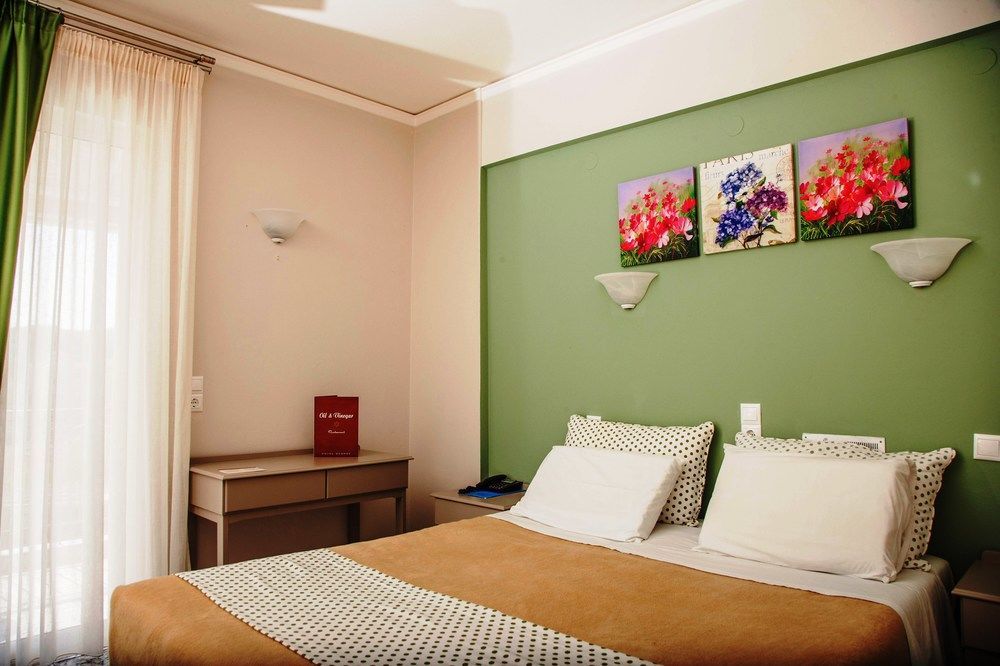 G George Aparthotel Нидри Екстериор снимка