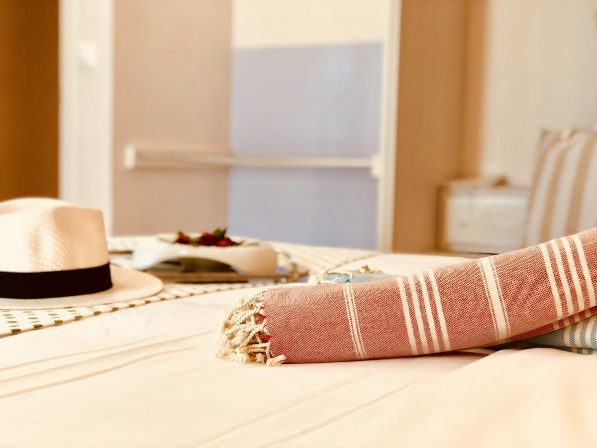 G George Aparthotel Нидри Екстериор снимка